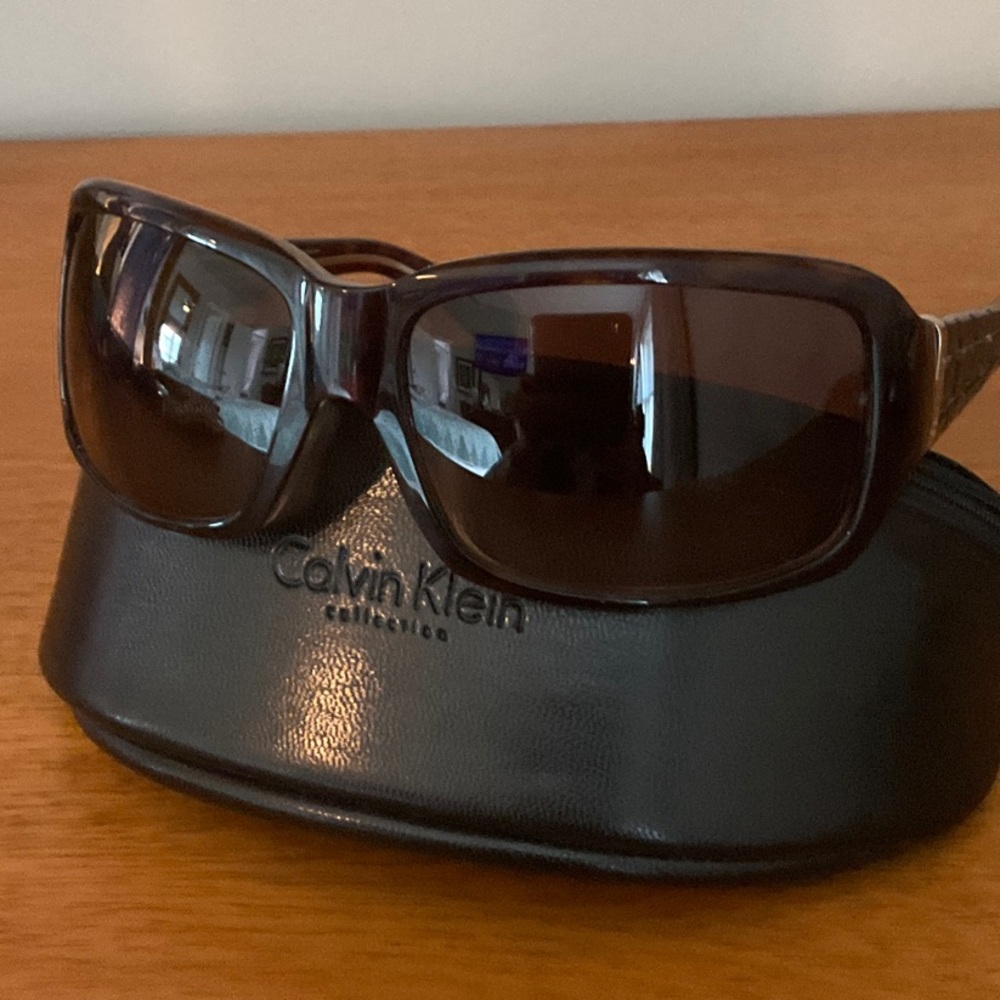 Calvin Klein Brown Gradient Rectangular Sunglasses